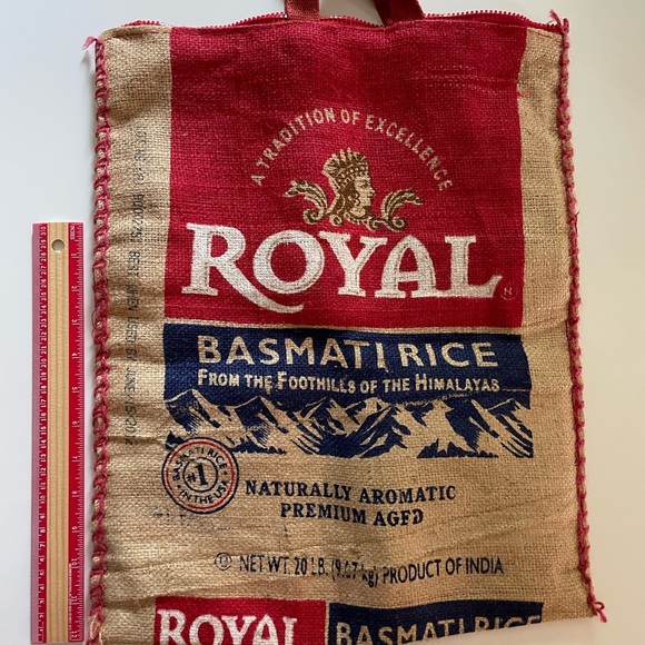 Burlap Tote - Picture 3 of 9